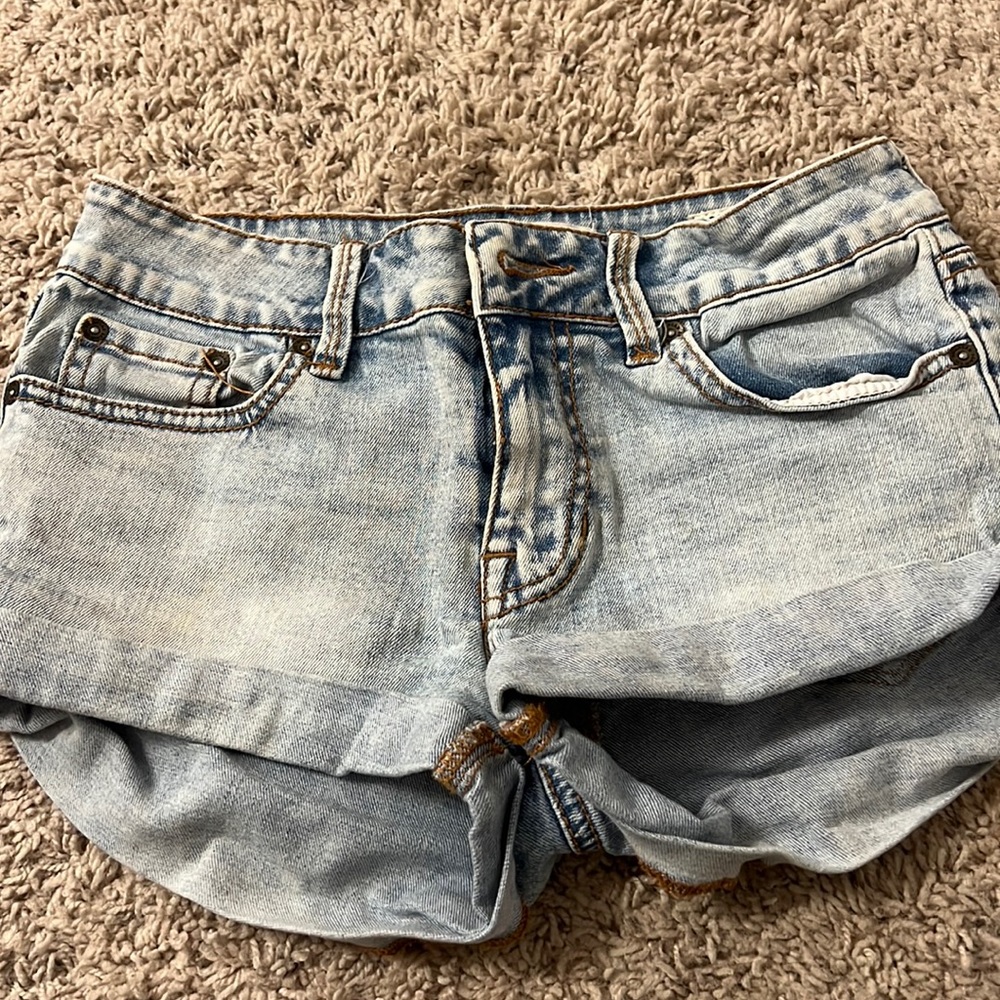Bullhead shorts